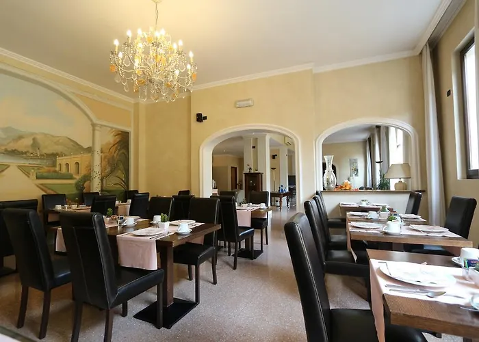Hotel Dei Tigli Angera
